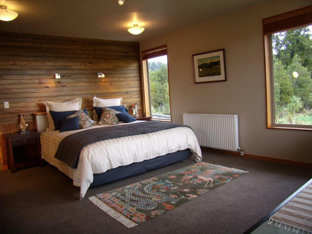 Paramata Lodge Kakapotahi Esterno foto